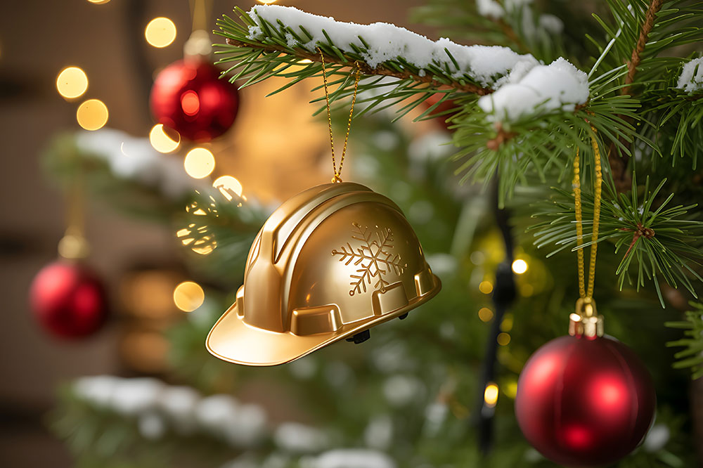 Decorate your house for Christmas in complete safety
