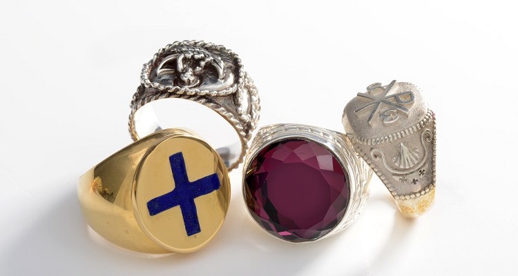 The symbolic value of bishop rings
