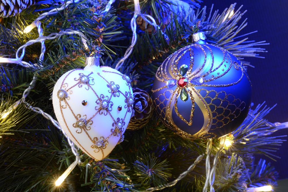 How to decorate your Christmas tree