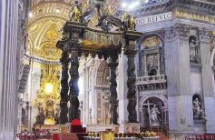 History of Saint Peter's Baldachin