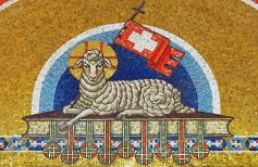 The symbolism of the Easter Lamb