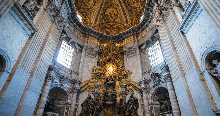 The Chair of Saint Peter: the meaning of the work and the origins of the feast
