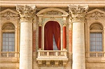 balcony conclave vatican